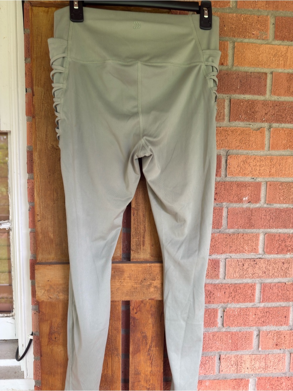 Womens Light Sage Green High-Waist Leggings with Side Lattice/Pockets